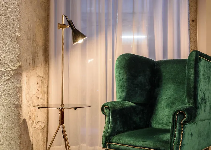 Dorma Almada Porto 4* Porto