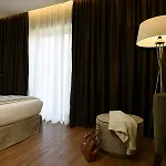 Dorma Almada 4* Porto
