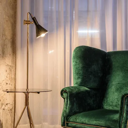 Exe Almada 4* بورتو