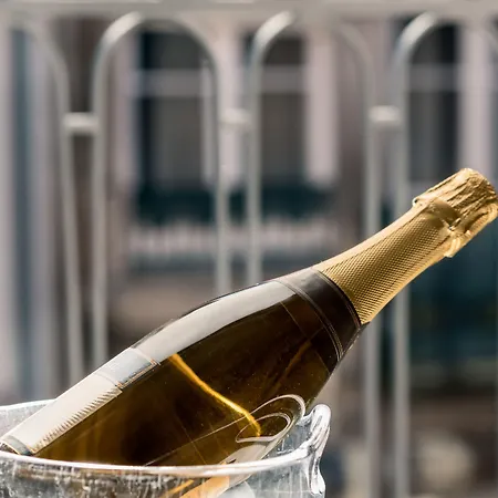 Exe Almada 4* بورتو