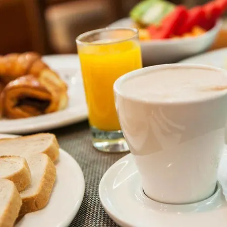 Hotel Exe Almada 4*