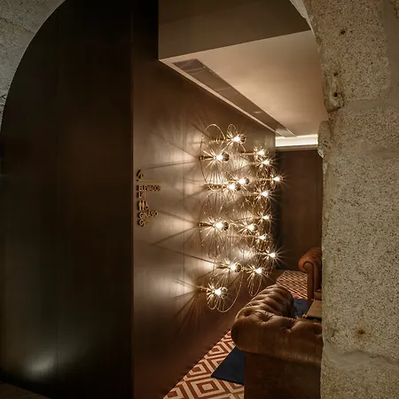 Hotel Exe Almada 4*